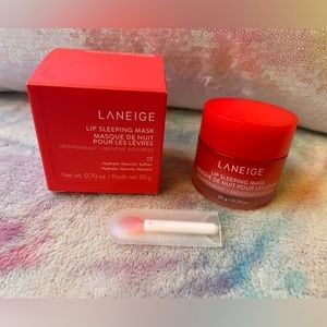 New in Box Laneige Lip Mask Peppermint Flavor with 2 Free Samples